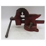 Vtg. Chief No. L4 Swivel Base Bench Vice