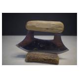 Alaskan Antler Ulu Knife w/ Stand