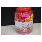 101 Plastic Cookie Cutters. NIB