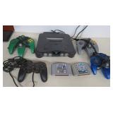 Vtg. Nintendo 64, 4 Joysticks and 2 Games - NOTE