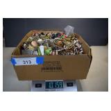 10 Lbs 15.9 Oz Of Crafting Costume Jewelry