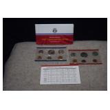 1987 Unc. Coin Set  D&P Mints and COA