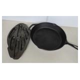 Lodge Cast Iron Skillet and Chili Pepper Cornbread