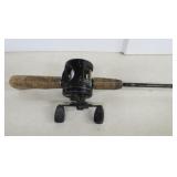 Abu Garcia Bait Casting Reel & Black Max 5',6' Rod