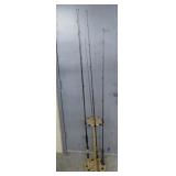 5 Fishing Rods w/10 Slot Pole Rack - NOTE