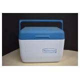 Rubbermaid Cooler