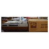 Vtg.Sl-5800 Betamax Video Cassette Recorder and-