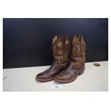 Ariat Men's Boots. Very Good Condition Size 10.5