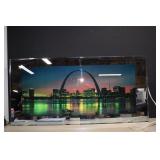Vtg. St. Louis Gateway Arch Skyline Lighted Mirror