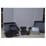 Lot MISC Baking Pans