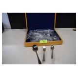 Oneida Stainless Steel Flatware in Box