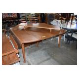 Vintage Drop Leaf Dining Room Table w/ 3 Leaves