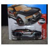 Hot Wheels Treasure Hunt HW Pursuit w/ Protective