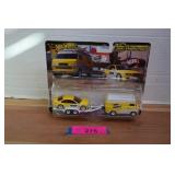 Hot Wheels Die Cast Metal Team Transport