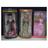 Three Barbie's Dated 2000, 1997, 1999- NOTES
