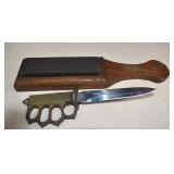 Reproduction WWl US Military Trench Knife & Wet