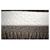 Gorgeous Hand Crochet Bedspread 120x90' Lots