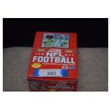 (36) 1990 Unopened Score Football Packs in Box