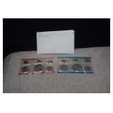1976 Unc. P&D Year Sets w/ Eisenhower Dollars