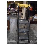 Cosco Step Ladder With Paint Tray