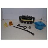 Lot Vintage Skeleton Metal Key, Cast Iron Trolly &
