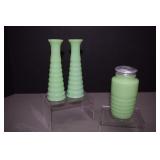 Jeannette Uranium Glass Jadeite 'Behive' Pepper