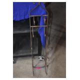Metal Hanging Rack