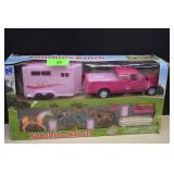 Sunshine Ranch Playset. NIB