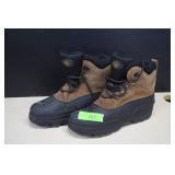 Quest Thinsulate Boots size 12 Like New