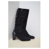 Womans Black Leather Size 9M Zip Up Boots