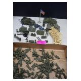 Vintage Army Play Set