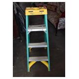 4 Foot Tall 3 Step Ladder