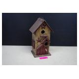 Bird House w/Tin Roof