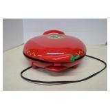 The El Paso Chile Co. Quesadilla Maker