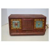 Vintage Automatic Clock Radio