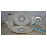 MCM Canonsburg Temporama Atomic Tea Pot, Platters