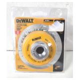 NIB DeWalt Carbon Crimp Cup Brush DW4920