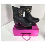 NEW Micheal L.Bordeaux Women Studded Boots (37)