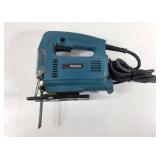 GUC Makita 4323 Corded 3.7 Amp Jigsaw Working