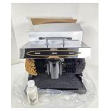 GUC Shoe Shine Machine & Loonie Shines Bottle