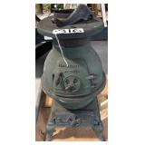 Sears Cast Iron Wood Stove (1 Damaged Foot)