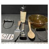 Pampered Chef & More Kitchen Items