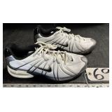 Nike Max Air Tennis Shoes Size 9.5