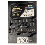 Pro Grade Unifit Socket Set with Ratchet