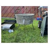 Wash tub, galvanized, withstand