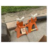 Heavy duty jackstands. .