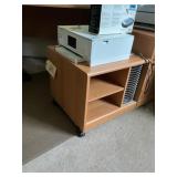 Large computer desk with office chair nice cond.