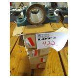Lot 515 contains item 422