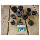Lot 528 contains item 320