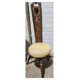 **MAPLE HITCHCOCK STENCILED 3-LEGGED CHAIR